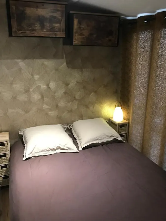 Chalet Cosy Atypique Vichy France